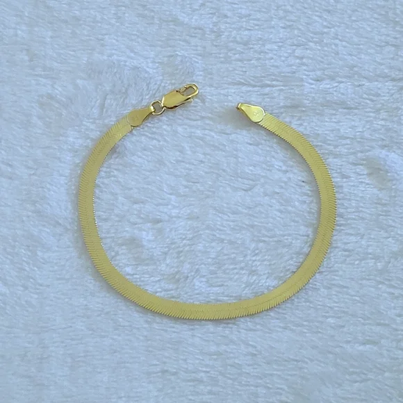 Mia Fiore Two✌️ Tone Herringbone Bracelet - NWT - Picture 4 of 16